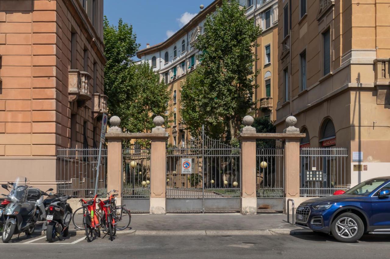 Luxury Apartment Near Porta Romana Tertulliano 37 Milano Exteriör bild